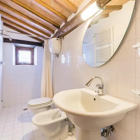 Borgo Elisa *