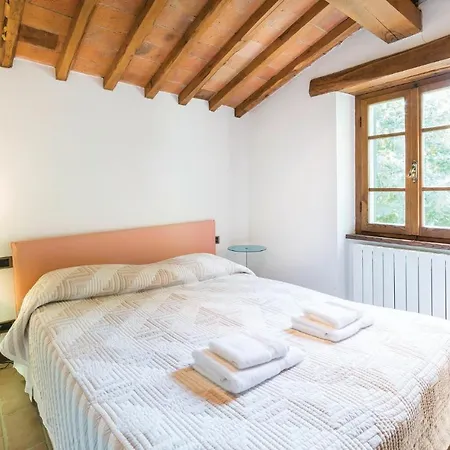 Borgo Elisa Semesterbostad *