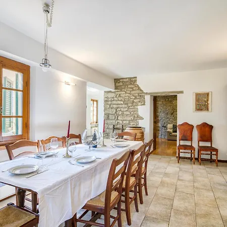 Semesterbostad Borgo Elisa *